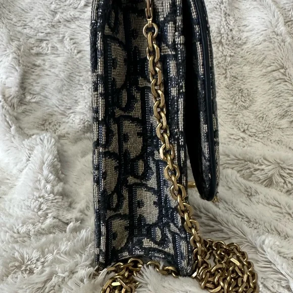 Authentic Dior Saddle Pouch - Picture 2 of 4